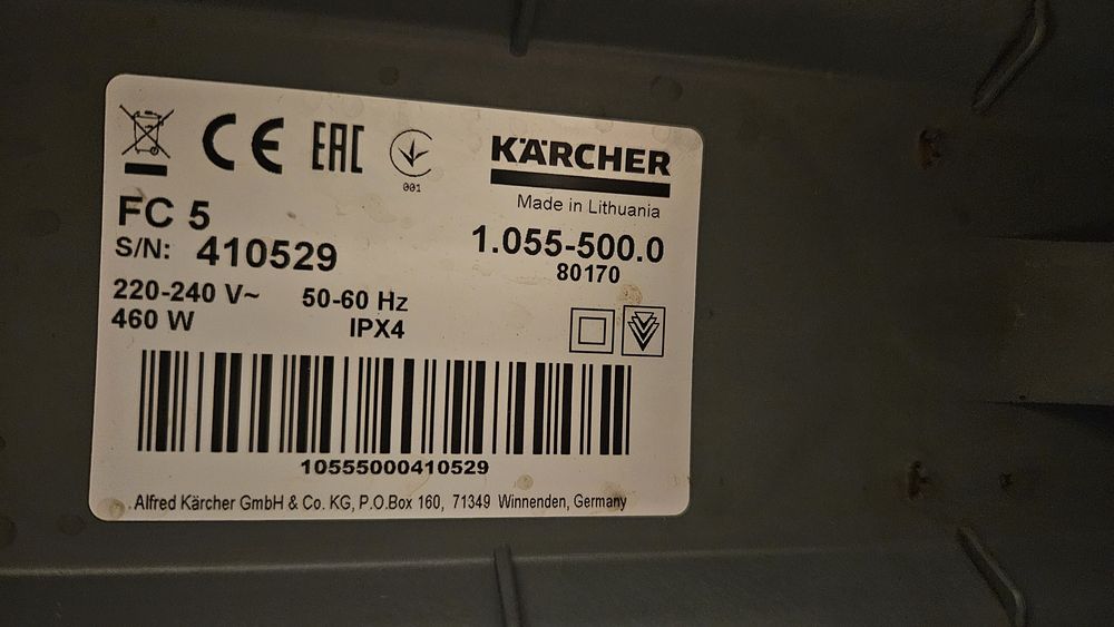 Aspirator vertical cu spalare (mop rotativ) - Karcher