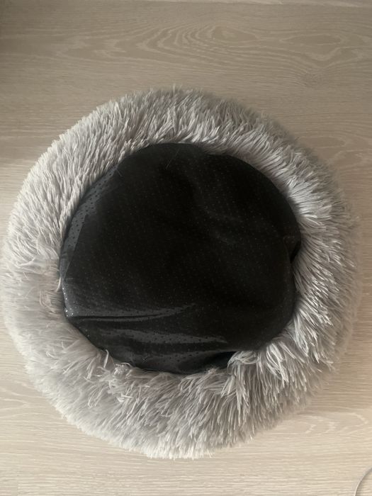 Продаю лежанку для котиков