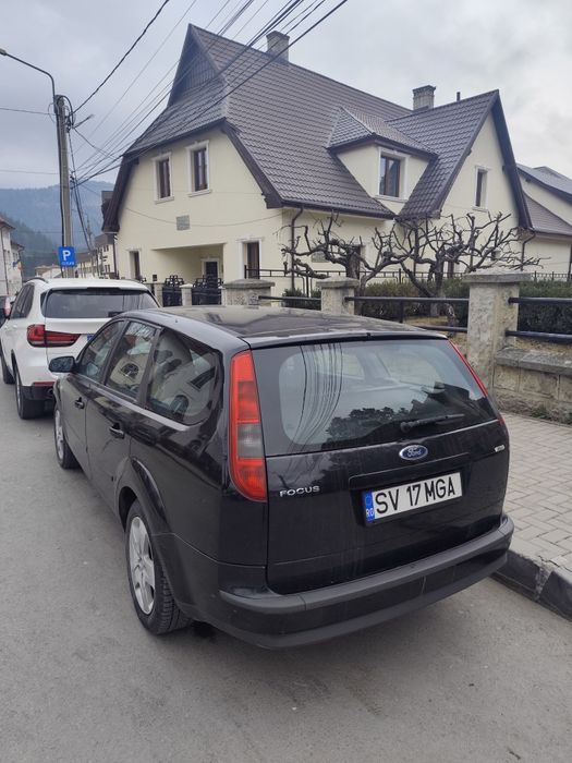 Vând Ford focus 2