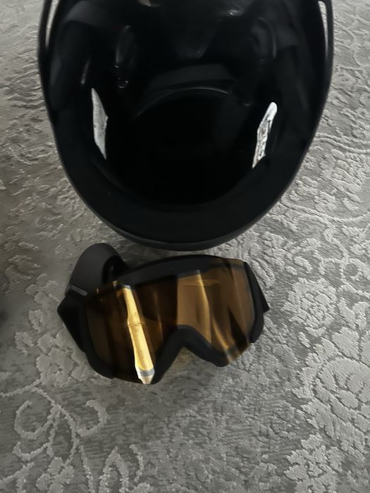 Casti schiat + ochilsri ptotecyie cadou