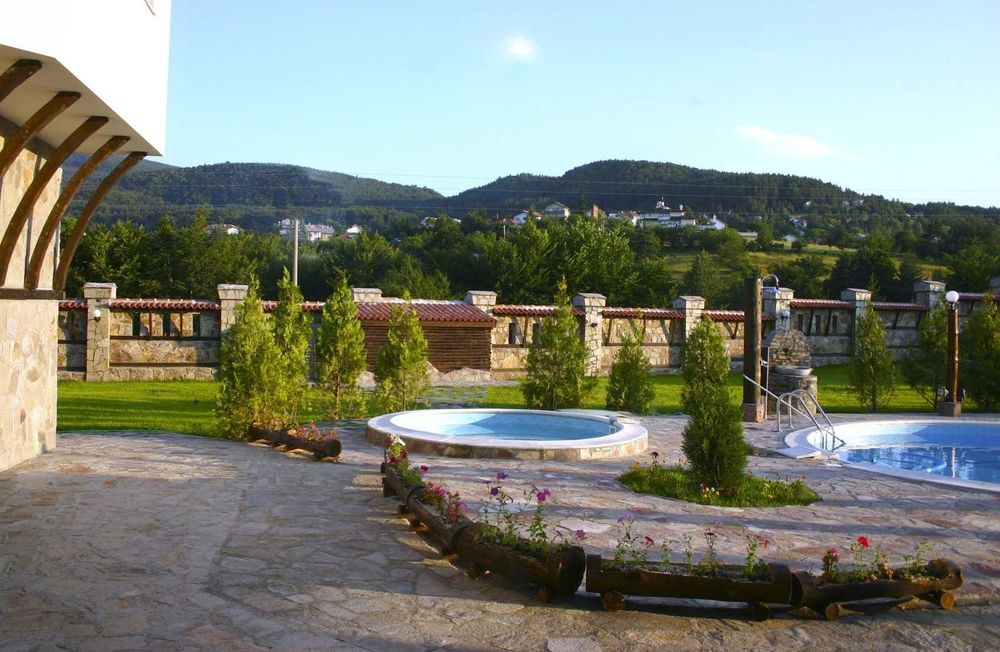 Хотел в с. Бойково