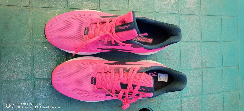 Adidasi brooks de alergare