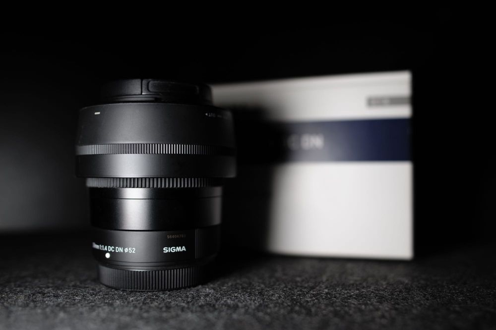 Обектив Sigma 30mm f / 1.4 DC DN Contemporary - Fujifilm X