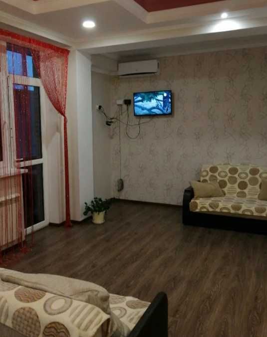 Дава се под наем Едностаен апартамент в Пловдив, Гагарин - 45 кв.м за 163.2 € - Снимка #1