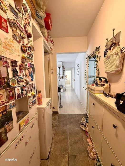Apartament 3 camere semidecomandat, 57 mp, zona Craiovita-Noua