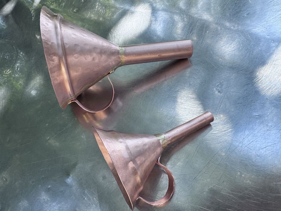 Медни фунии ръчна изработка