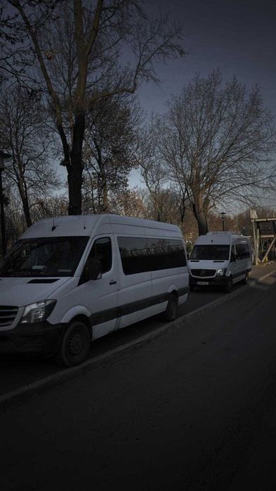 Inchiriem microbuze si autocare pentru transport de persoane