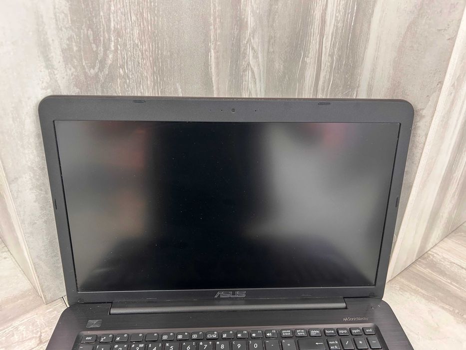 Прдается ноутбук ASUS X756U