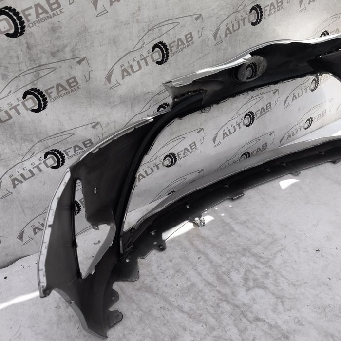 Bara fata Toyota Yaris Facelift an 2017-2018-2019-2020