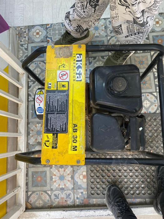 Бензиновый генератор AKSA модель AB 30 M