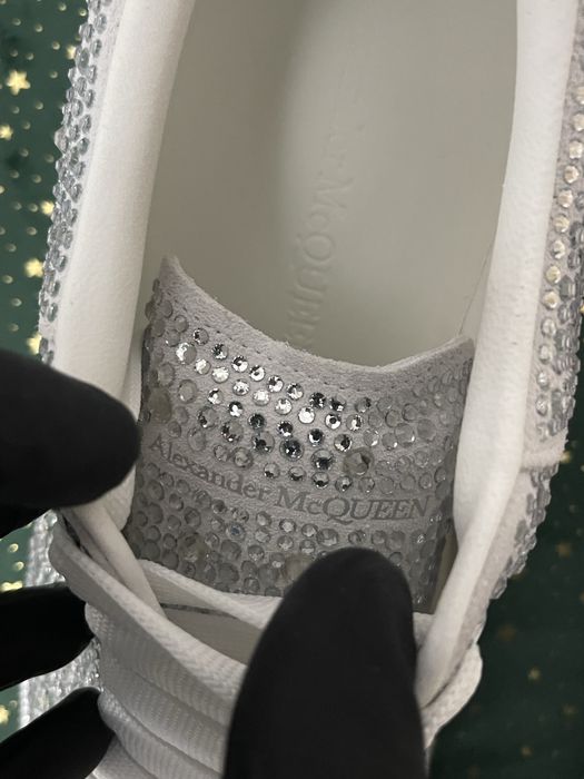 Alexander McQueen Silver Crystal Ultra Premium Quality