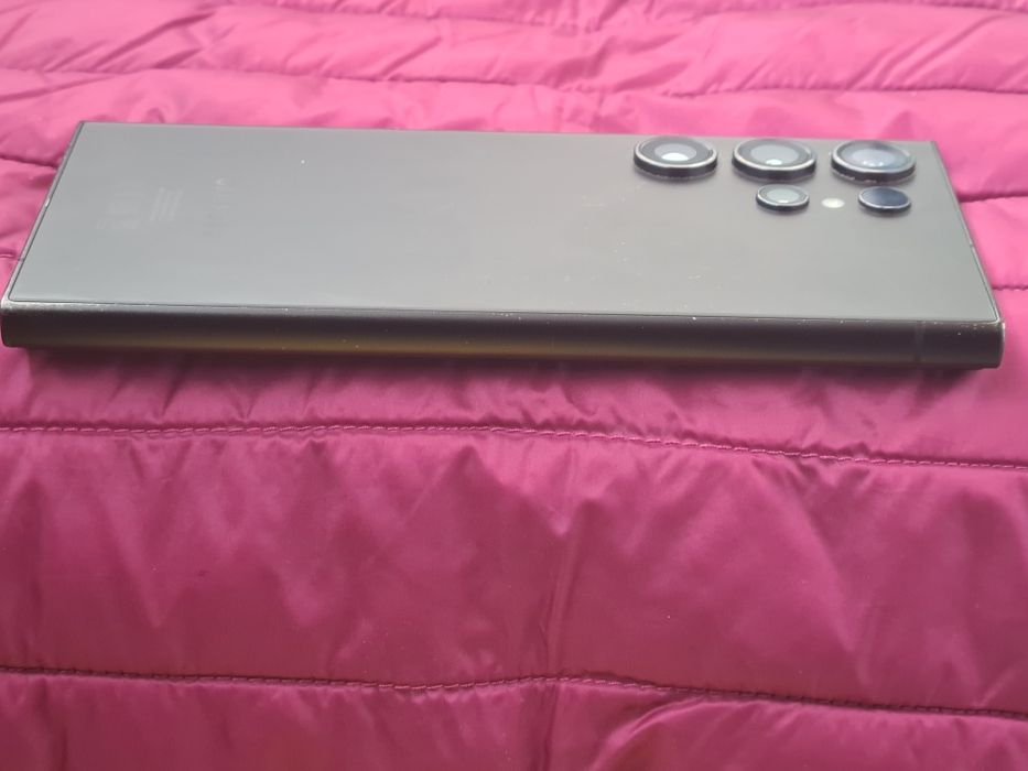 Samsung S24 Ultra  Titanium Black