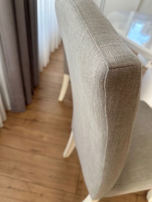 Трапезни столове