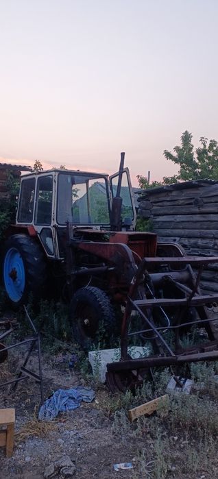 Трактор ЮМЗ-6...
