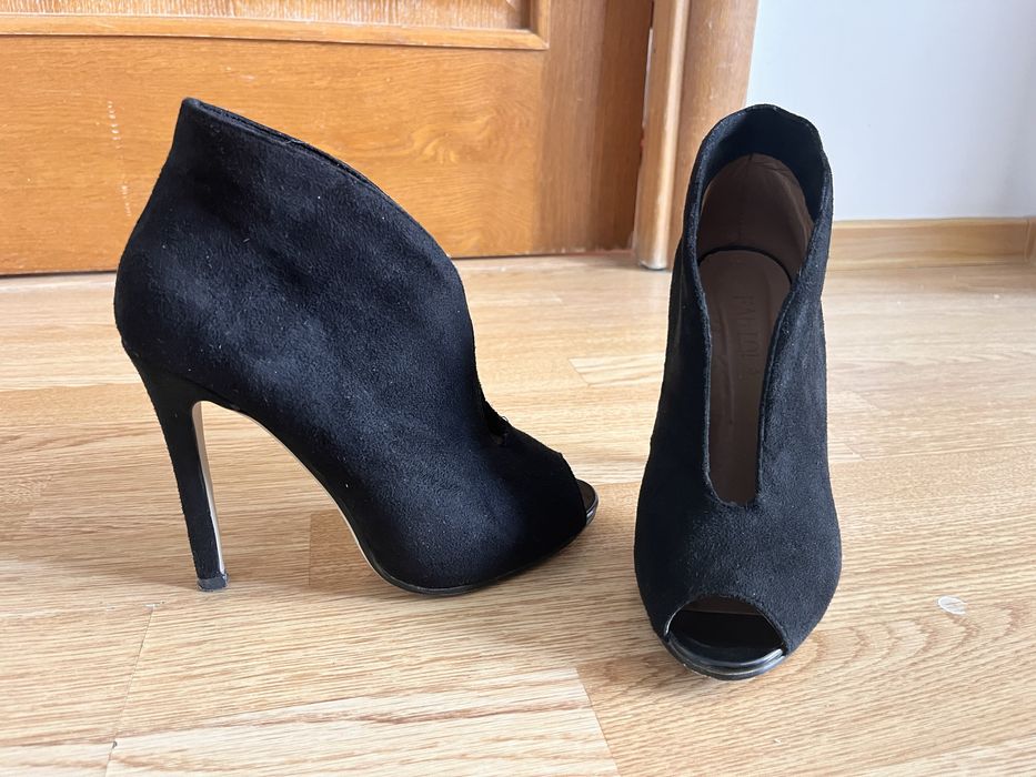 Ботильены полуоткрытые для теплой весны и летних вечеров