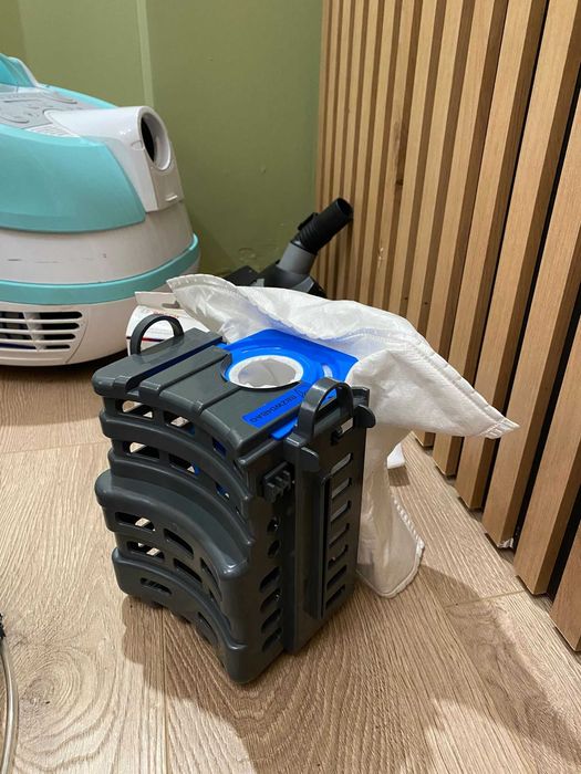 Прахосмукачка BOSCH SERIES 4