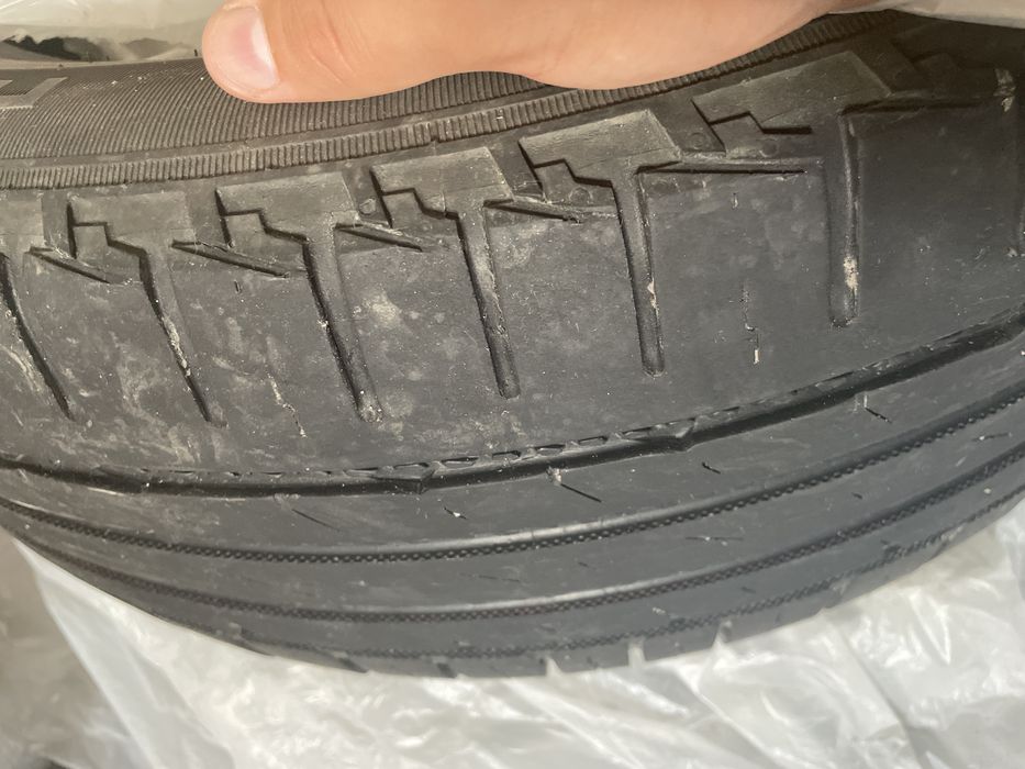 Продам комплект резины Nokian tyres