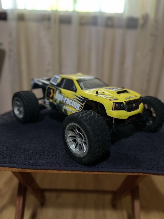 Vând Automodel RC Hpi Jumpshot