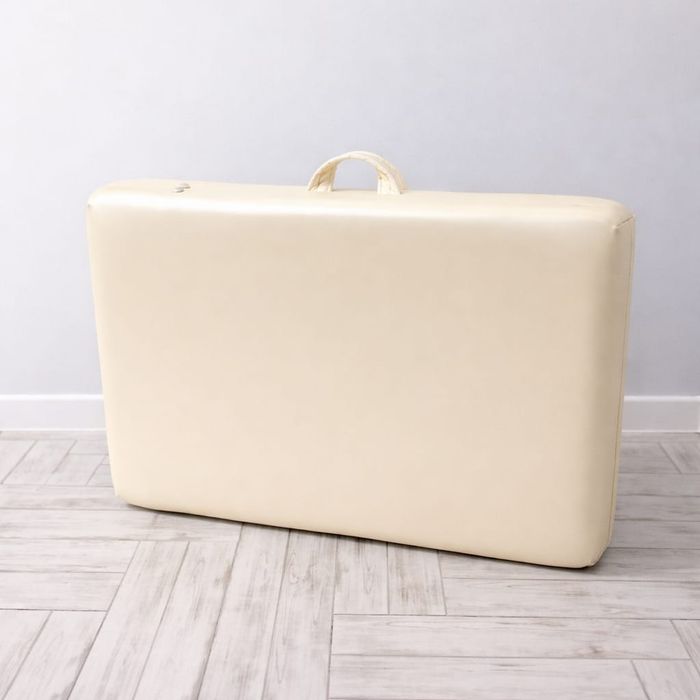 Складной массажный стол