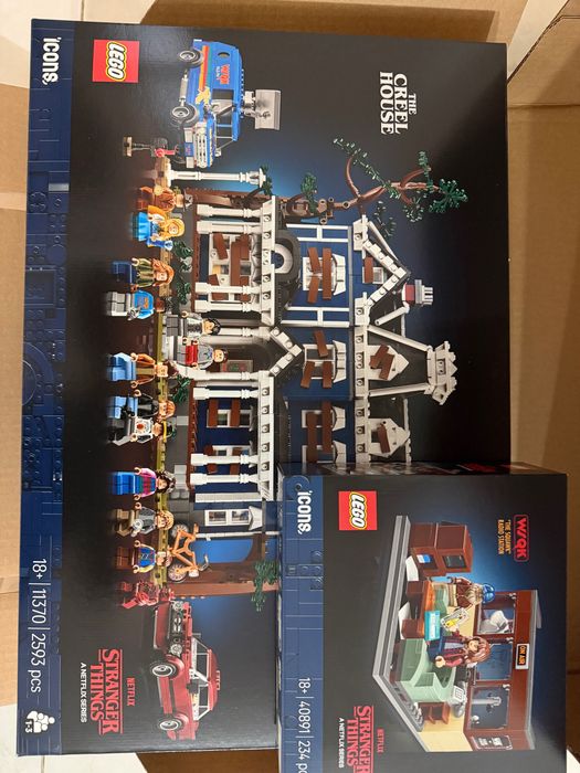 LEGO Stranger Things The Creel House [11370] + GWP WSQK Radio [40891]