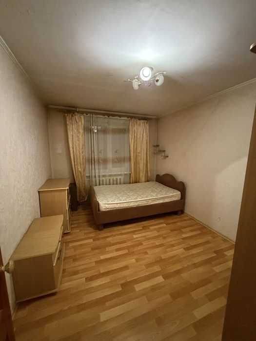 Срочно 2 ком. Кв. Район Рахмета