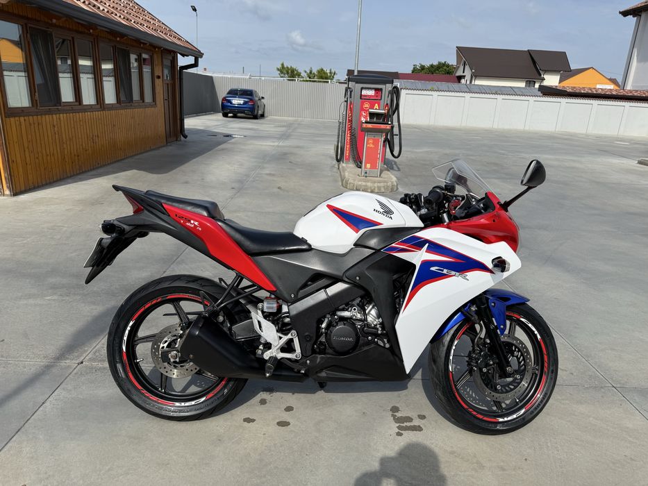 Honda Cbr  125cc