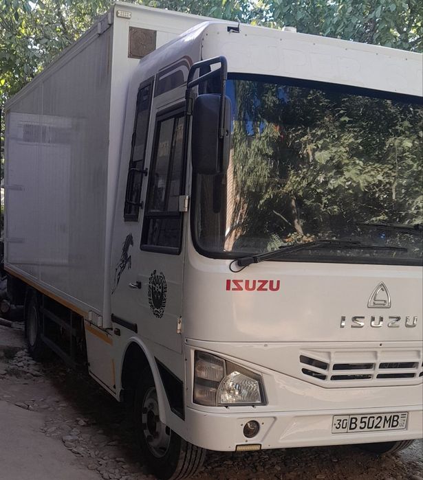 Isuzi sotiladi senji galofka