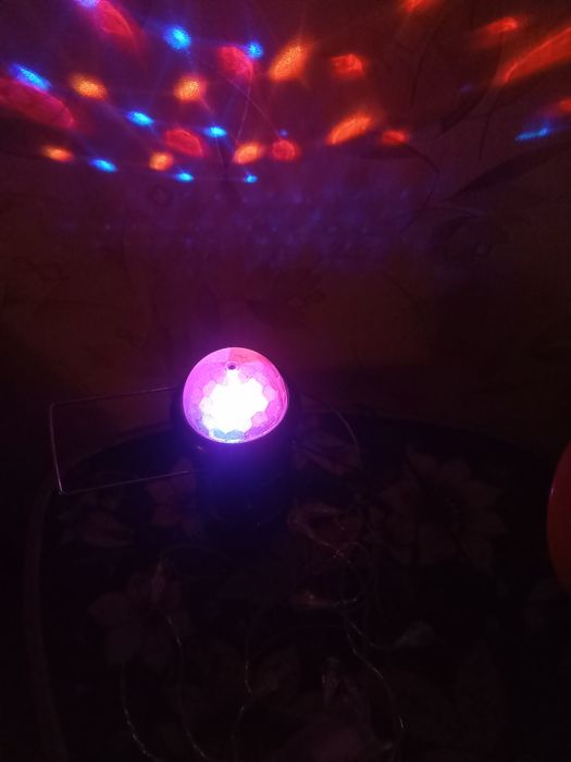 Продаётся светильник, ночник