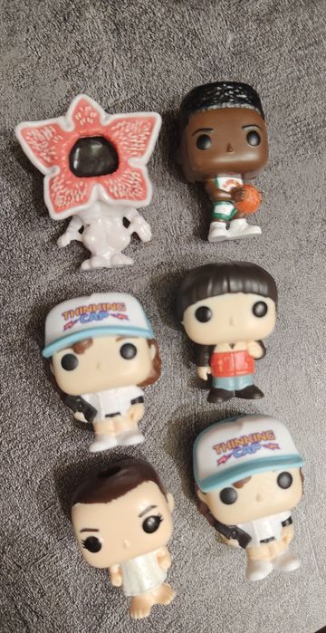 Kinder joy Stranger things