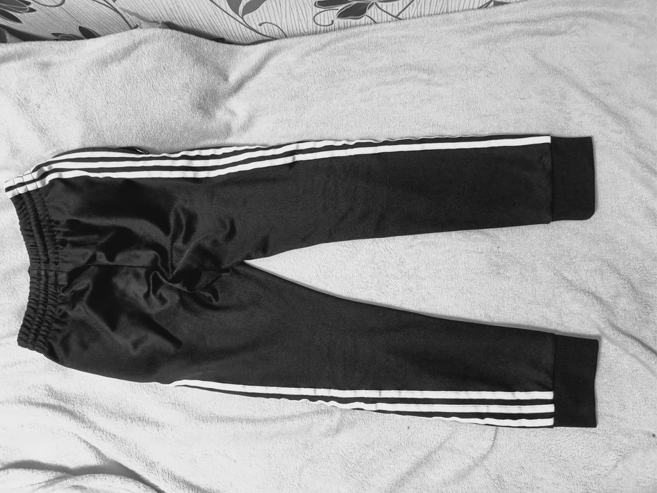 Pantaloni trening Adidas,mărimea XS