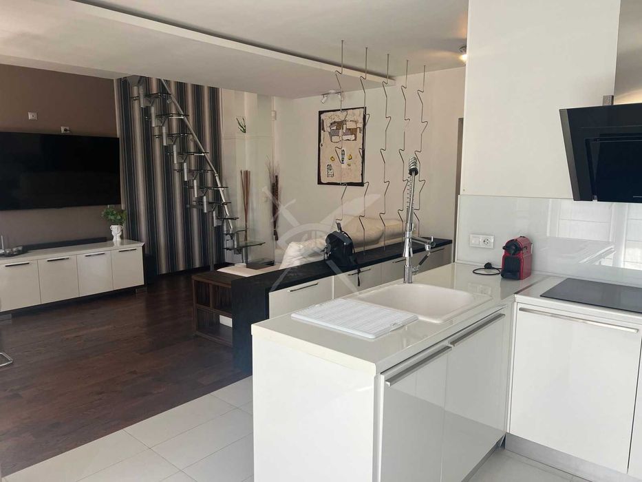 Продава се Двустаен апартамент в Бургас, Зорница - 103 кв.м за 1738 €/кв.м - Снимка #10