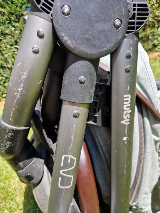 Cărucior Cybex MUTSY EVO 3 in 1 cu landou și parte sport -compatibil C