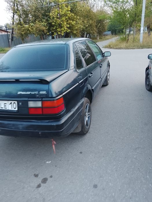 Фольксваген Пассат в3