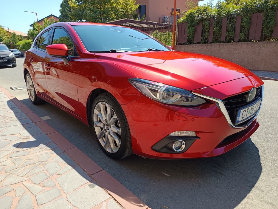 Proprietar ,vand  mazda 3
