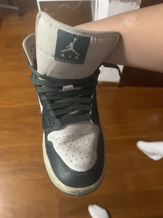 Джорданы оригинал 42 размер