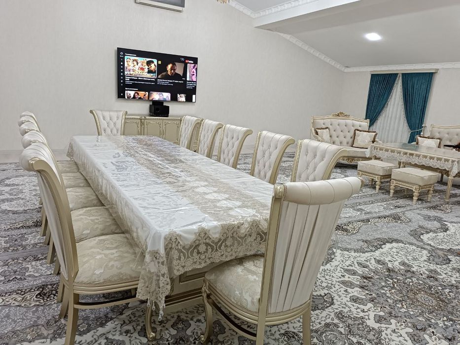 Продам столы стулья