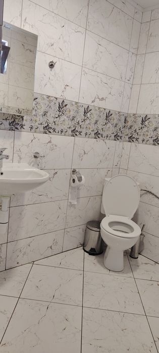 Дава се под наем Етаж от къща в с. Дуранкулак, Област Добрич - 120 кв.м за 51 € - Снимка #19