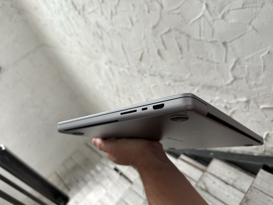 Macbook Pro 16 M1 Pro 32/512 EAC