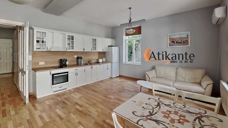 Дава се под наем Четиристаен апартамент в София, Център - 136 кв.м за 1173 € - Снимка #4