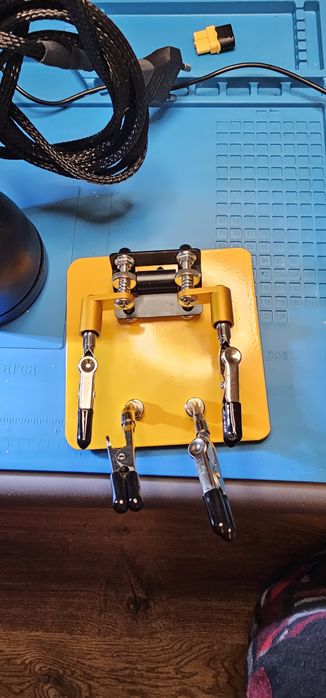 Set  lipit  electronica modificat gata de lucru