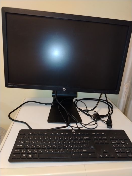 Комплект  НР: 23" Монитор НР  Elit Display E 321 + Клавиатура НР