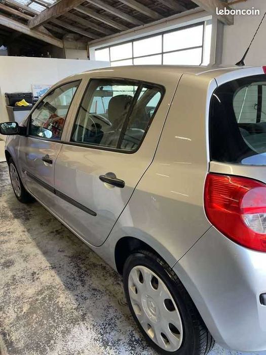 Рено Клио 3 / Renault Clio 3 1.5 DCI НА ЧАСТИ!