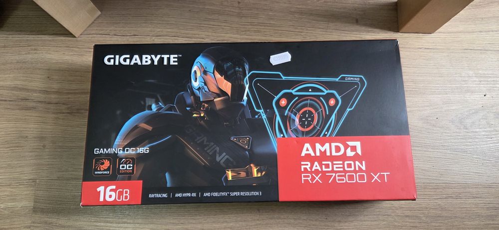 RX 7600 XT 16GB GIGABYTE Gaming OC cu probă