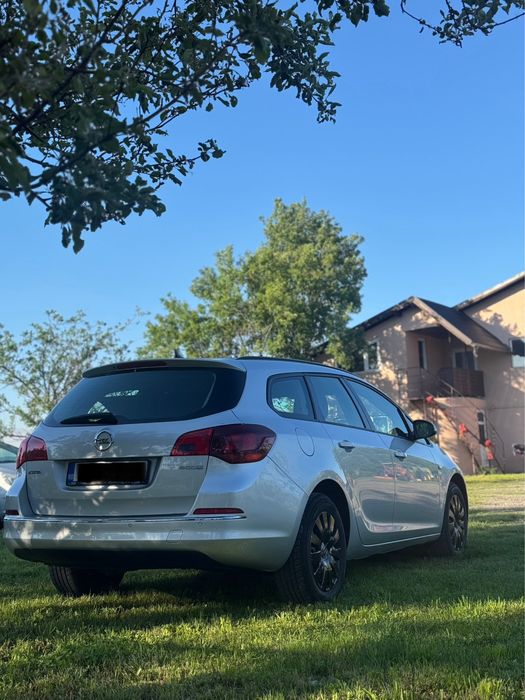 OPEL Astra 2014 — imagine 10