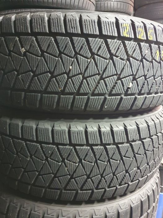 Гуми 225/60/17 2броя
