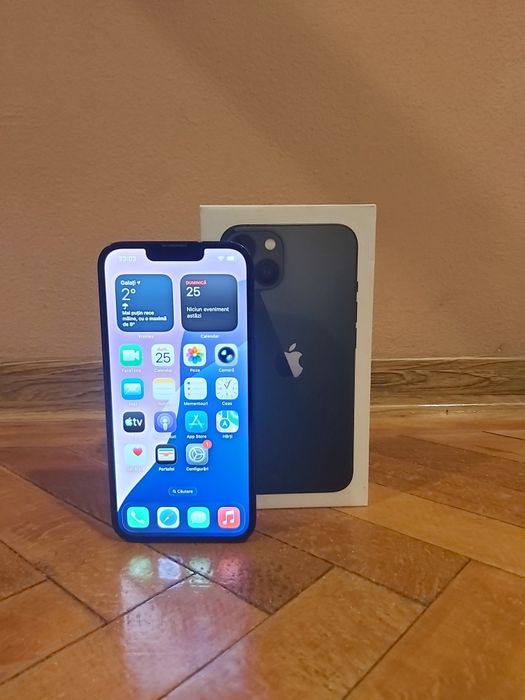 iPhone 13   in stare bună