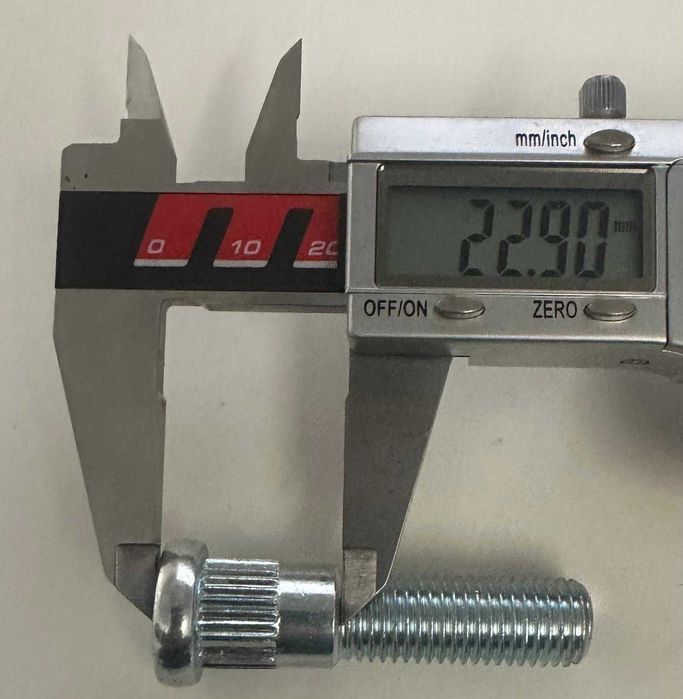 Prezon roată M12x1,5mm