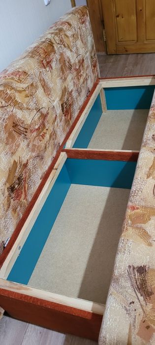 Продам диван-тахту,  в хорошем состоянии