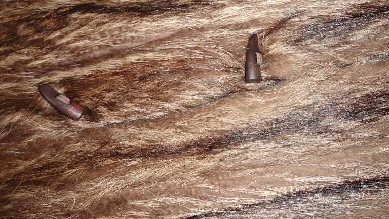 Mantou deosebit din blana naturala de enot marimea  XL