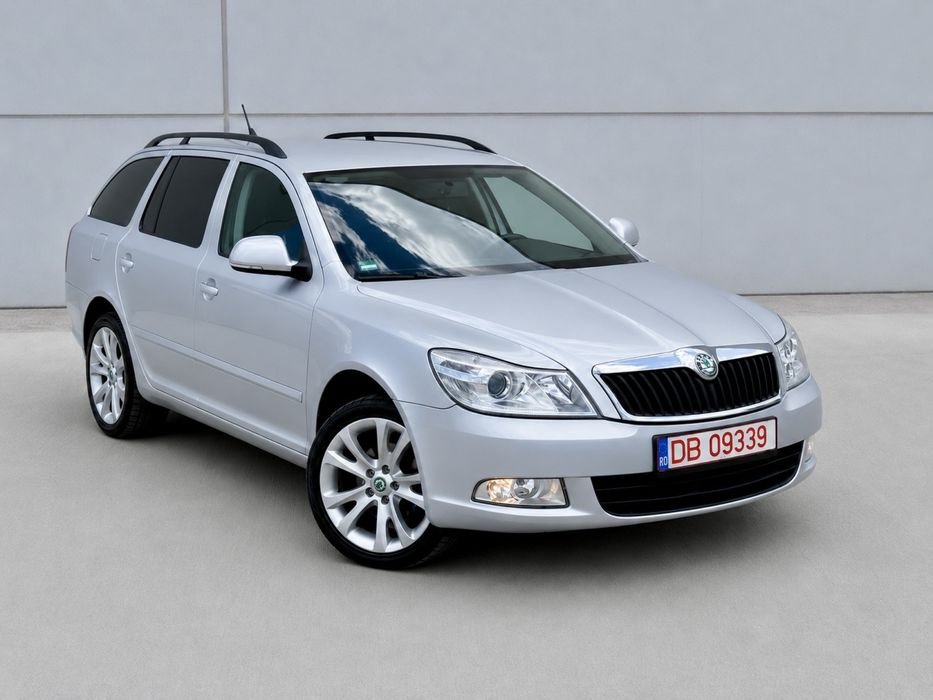 SKODA Octavia 2012 — imagine 2